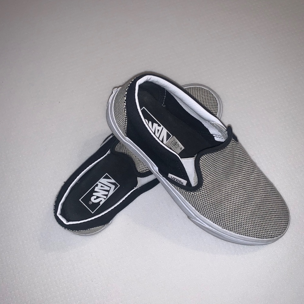 Vans - Picture 4 of 4